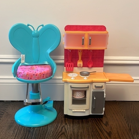 Journey Ultimate Deluxe Kitchen & My Life Hair Salon for Dolls 18” - Picture 1 of 17